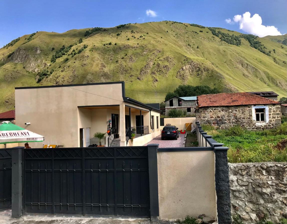 Bibo'S Kokhi Guesthouse Stepantsminda Exterior photo